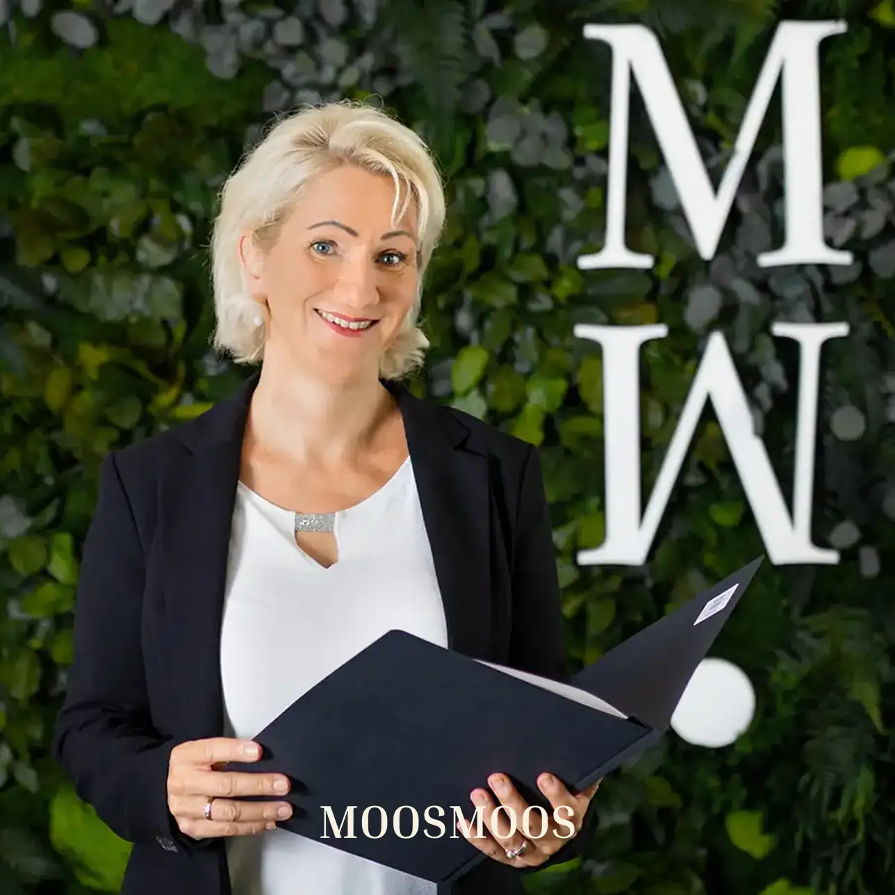 MOOSMOOS Vetrieb & Kundendienst für persönliche Beratung kunden für Mooswände, Moosdecken & Moosbilder & Außenfassadenbegrünung Anja Poost